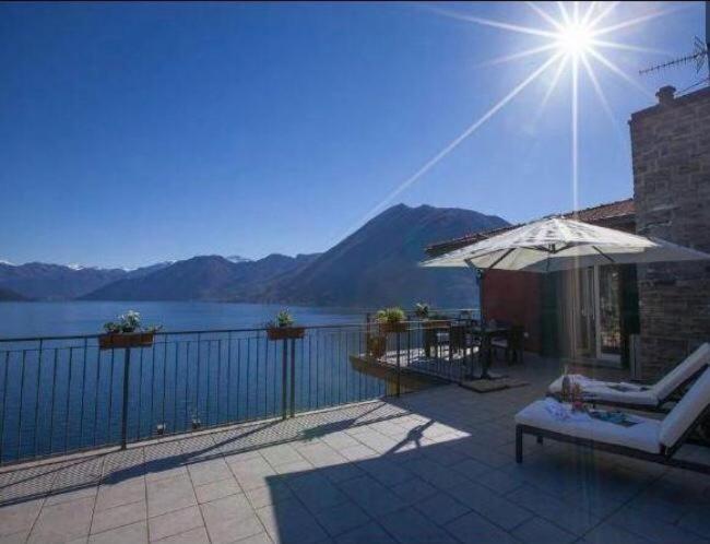Luxury Penthouse With Big Terrace Apartment Argegno Exterior photo